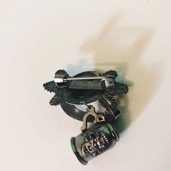 Vintage German Travel Souvenir Hat Pin Oktoberfest  Rudesheim Stein - Picture 5 of 9